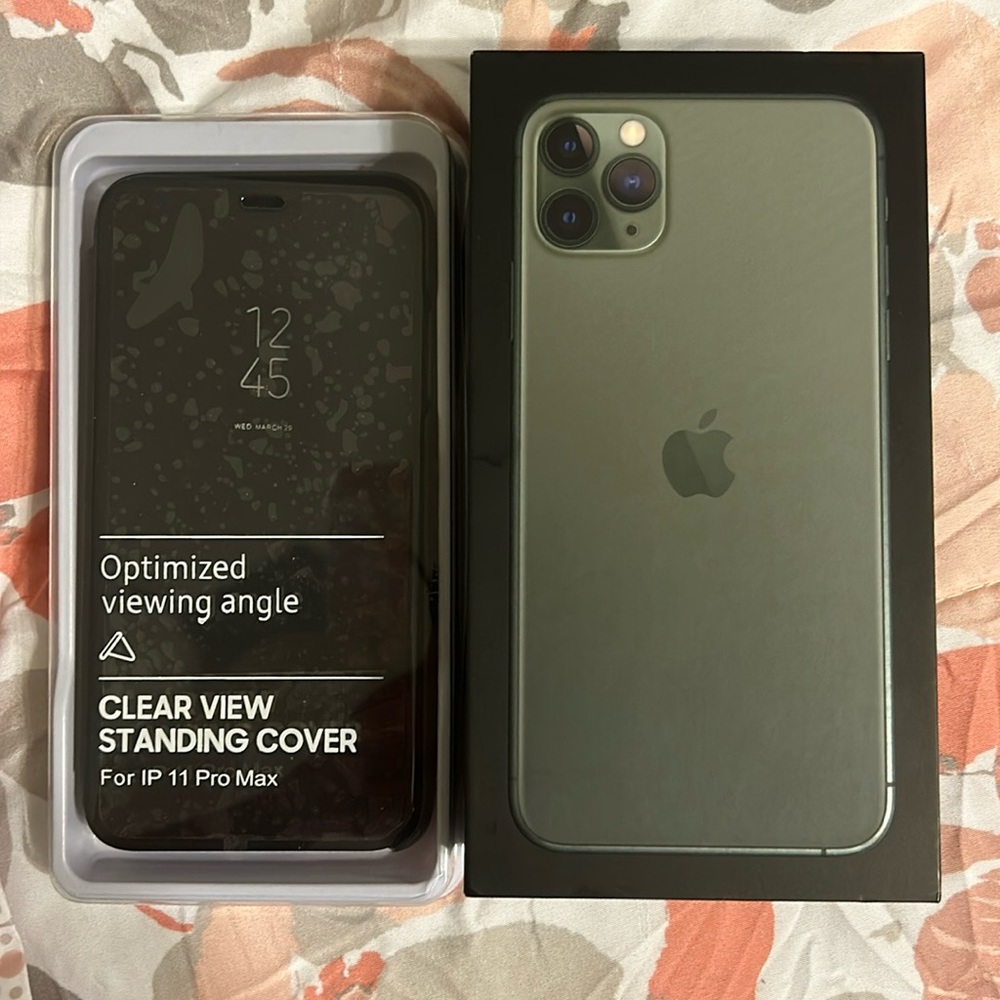 iPhone 11 Pro Max (case included)